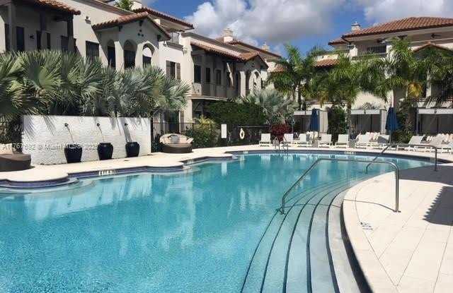 5189 NW 85th Ave photos photos