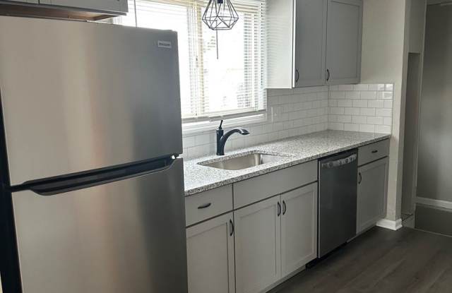 3 bdrm with finished basement! Gallery 4