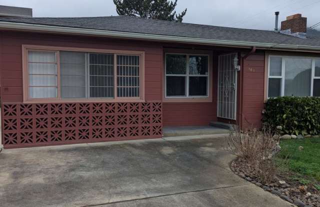 Corner lot 3 bd 1 bt photos photos