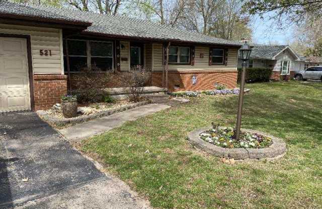 521 N Lone Pine Ave photos photos