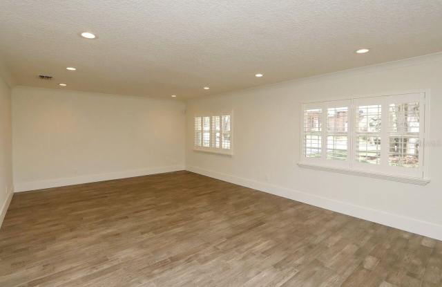 4307 W ROLAND STREET Gallery 3