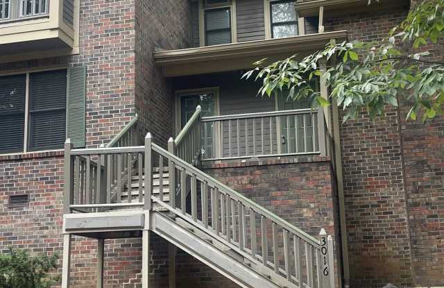 3016 Live Oak - 3016 Live Oak Lane Southwest, Huntsville, AL 35802