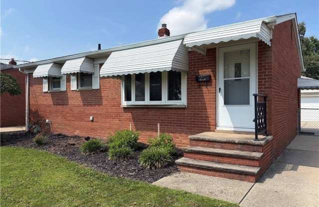 14316 Parkman Boulevard Gallery 2