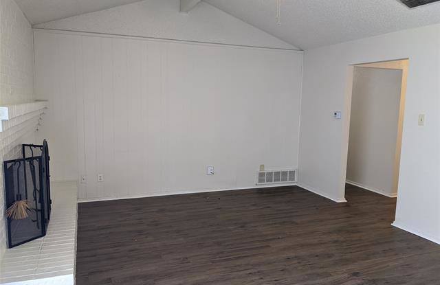 6272 Stardust Drive S Gallery 4