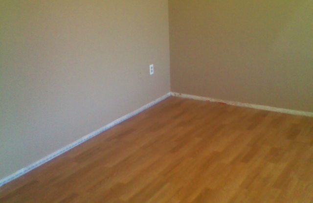 7322 W. Cavalier DriveVLFamilyLTDPartnership@gmail.com (ZELLE) or USBank Acct# 151708472155 Gallery 4