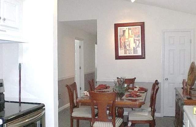 907 Pelham Square Way - 1 Gallery 3