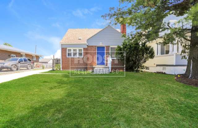Great Three Bedroom and One Bath Single Family Home photos photos