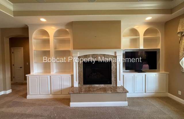 1360 Turner Ct Gallery 4