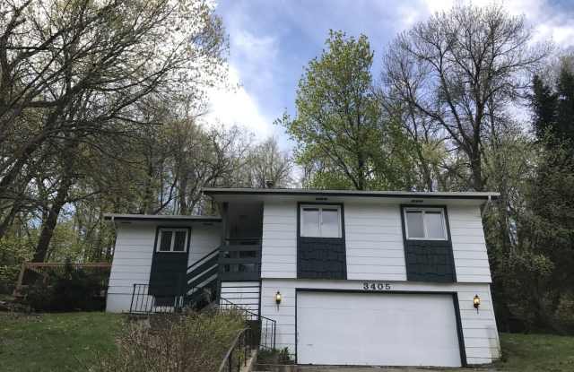 Stunning 3 Bedroom 2 Bathroom Home in Burnsville! photos photos