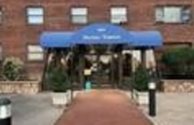6515 BLVD EAST - 6515 Boulevard East, West New York, NJ 07093