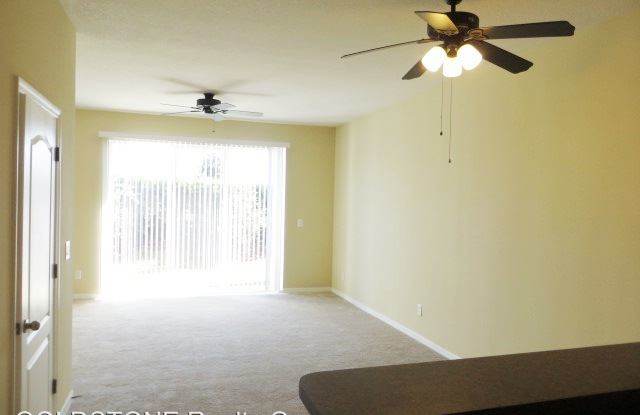 5016 White Sanderling Ct. Gallery 4