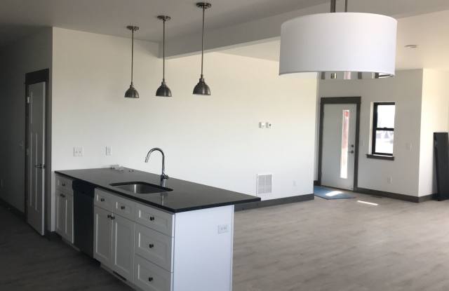 Newer Condo photos photos
