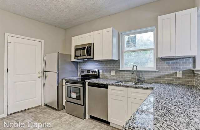 4137 Galesburg St Gallery 2