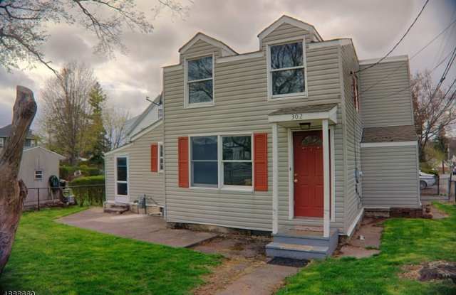 302 OAK ST - 302 Oak Street, Boonton, NJ 07005