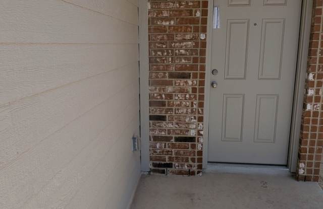 10709 Aqueduct Creek Gallery 2