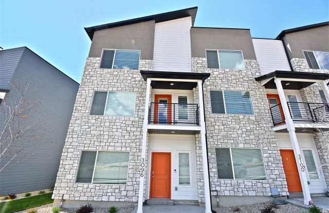3096 N 1625 E - 3096 1625 East, Layton, UT 84040