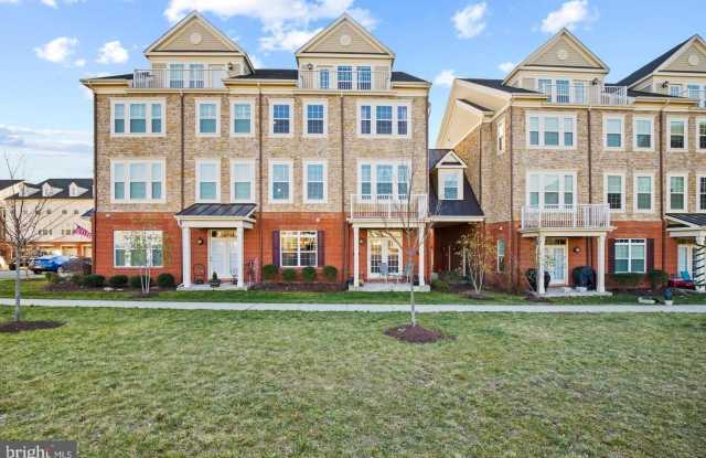 42592 SUNSET RIDGE Square photos photos