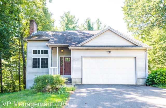 204 Loudville Rd - 204 Loudville Road, Easthampton Town, MA 01027
