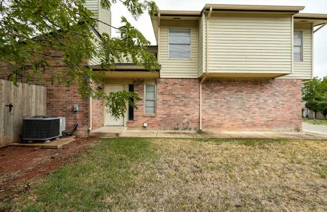 7206 Edenborough Drive Gallery 2