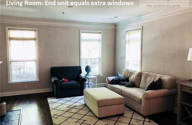 241 Perimeter Walk Gallery 3