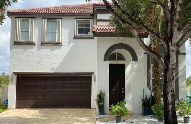 5093 Southwest 155th Avenue - 5093 Southwest 155th Avenue, Miramar, FL 33027