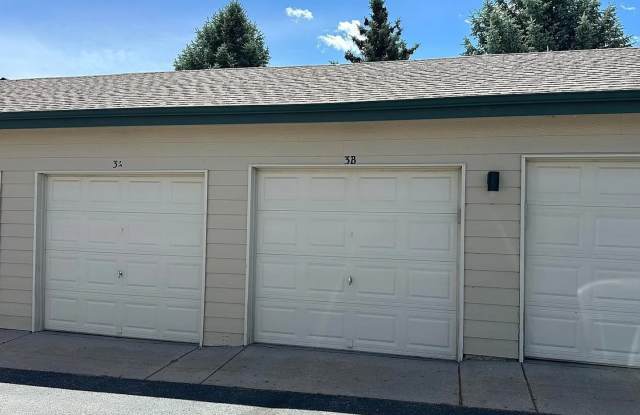2B/2B Spacious Condo with Detached Garage Now Available in Fort Collins! Gallery 4