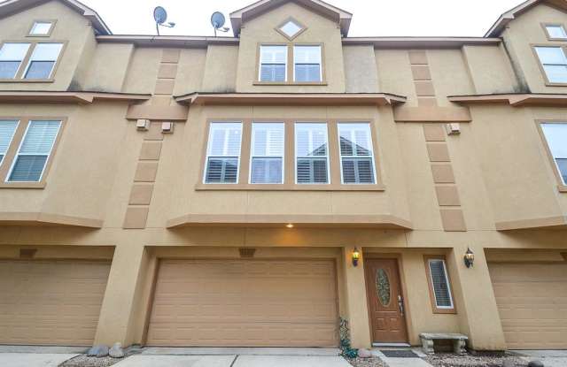 1404 Thompson Street - 1404 Thompson Street, Houston, TX 77007