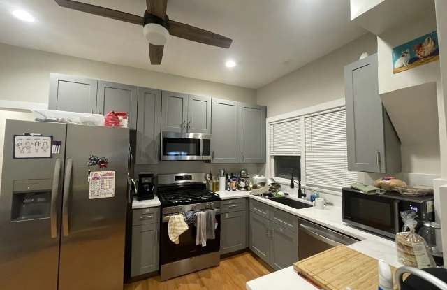 1119 Garnett Place Gallery 2