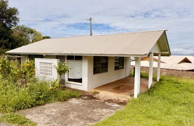 2 Bedroom / 1 Bathroom for Rent In Pukalani! photos photos