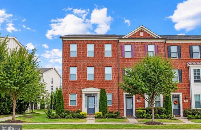 4349 VIRIDIAN Terrace Gallery 1