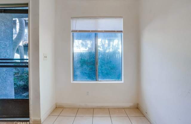 21644 Belshire Avenue Gallery 4