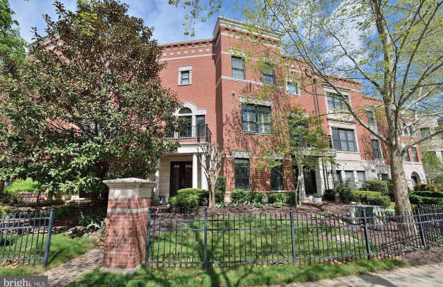 12192 CHANCERY STATION CIR - 12192 Chancery Station Circle, Reston, VA 20190