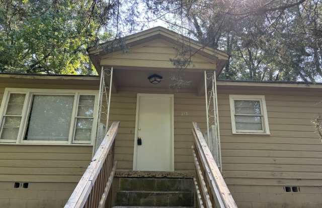 Affordable home 2/1 photos photos