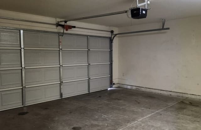 1731 E. Cambridge Avenue - 1 - 1731 East Cambridge Avenue, Phoenix, AZ 85006 1731 E. Cambridge Avenue - 1 - 1731 East Cambridge Avenue, Phoenix, AZ 85006