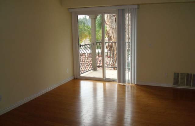 3605 Ash Street Apt. 11 Gallery 4