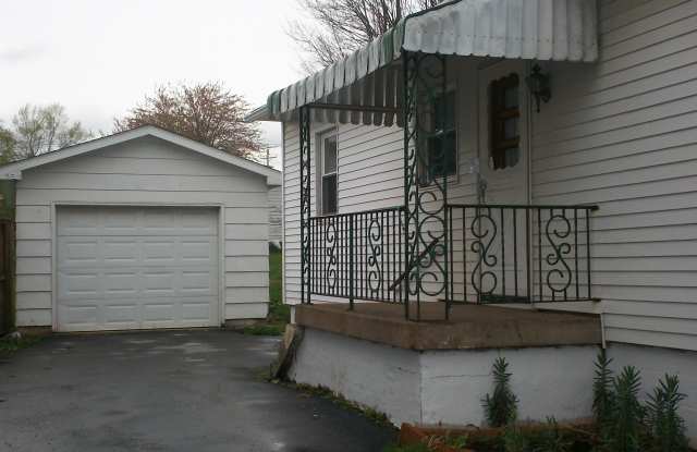 1650 Warren Rd Gallery 2