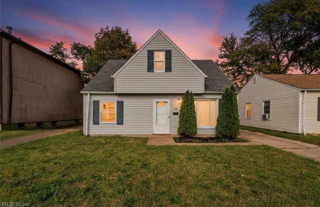 12508 Sobieski Avenue photos photos