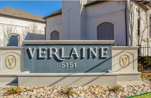Verlaine on the Parkway Gallery 2