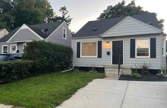 1420 S CAMPBELL Road photos photos
