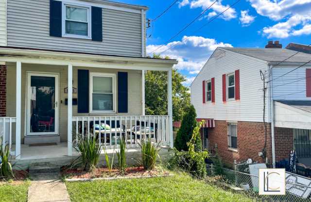 845 50th Pl NE Gallery 2