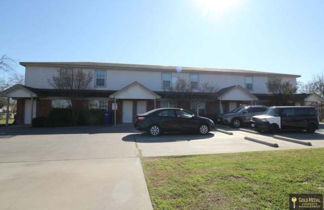 401 West Avenue B - 401 West Avenue B, Copperas Cove, TX 76522