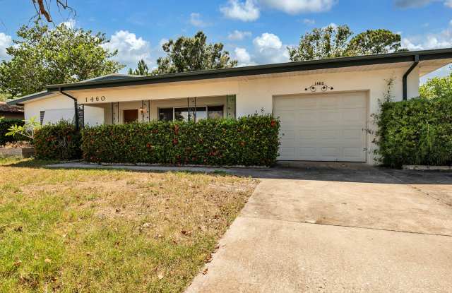Charming 3bed/1.5bath Single Family Home on a quiet street in Clearwater! photos photos