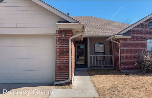 2014 Huntington Rd - 2014 Huntington Road, Midwest City, OK 73130