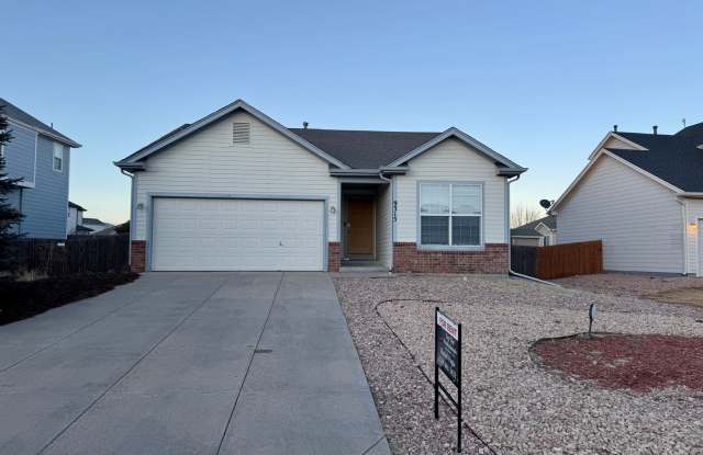 3 Bedroom Home in Peyton photos photos