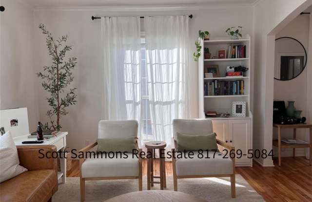 3808 Collinwood Avenue Gallery 3