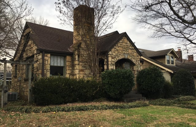 2013 18th Ave, S - 2013 18th Avenue South, Nashville, TN 37212