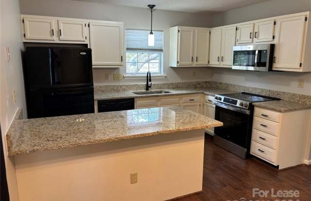 8283 Golf Ridge Drive Gallery 3