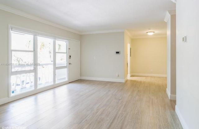 21 Edgewater Dr photos photos