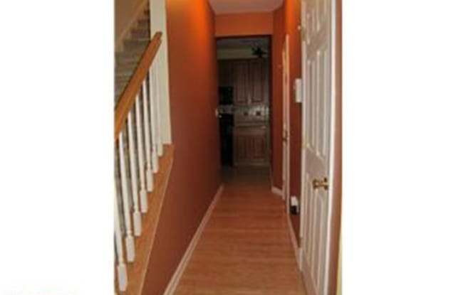 203 BRINLEY DRIVE Gallery 4