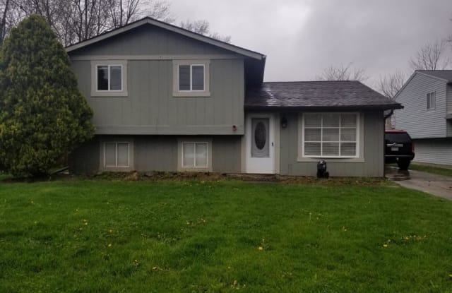 35134 Spruce St - 35134 Spruce St, North Ridgeville, OH 44039